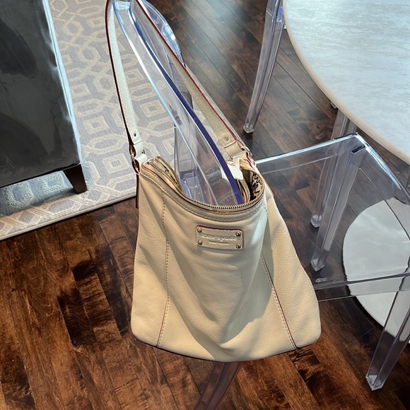 Kate Spade Shoulder bag off white, slightly worn but good conditon - Picture 4 of 5